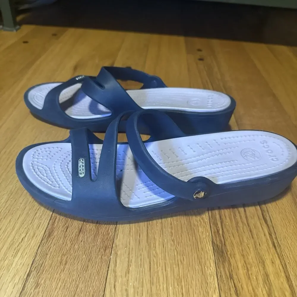 Crocs Purple Wedge Flip Flops Women's 9